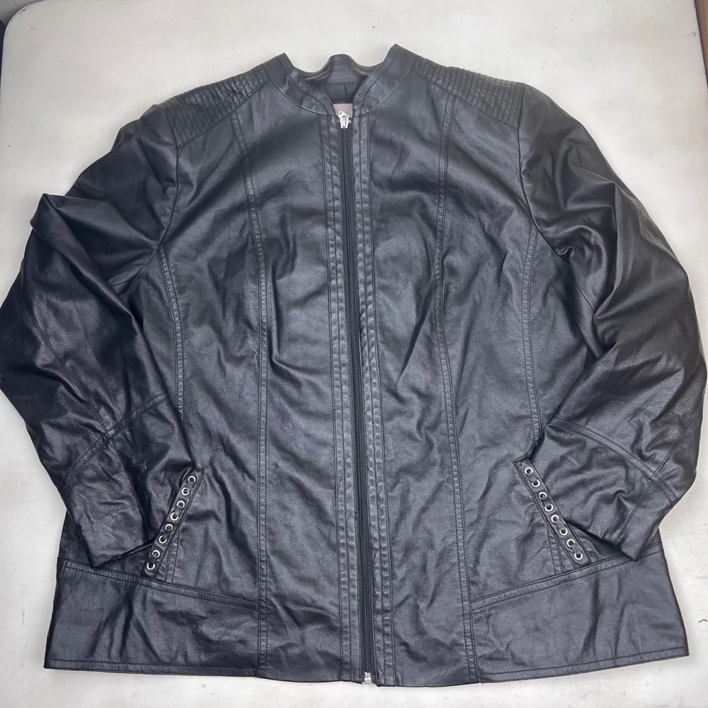 Tanjay Women Black Faux Leather Moto Jacket Quilted Shoulder Grommet Size 18